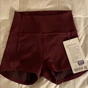 Lululemon In Movement Short 2.5”